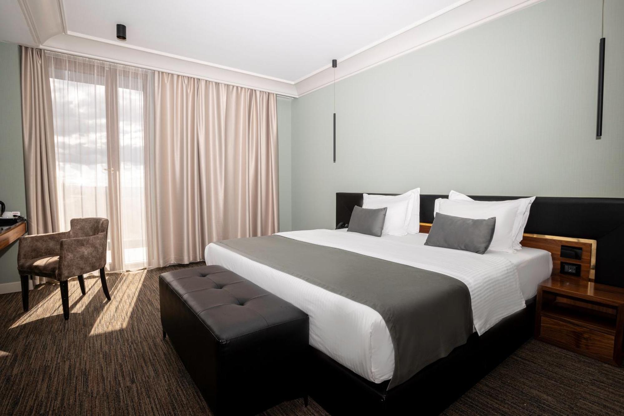 Select Hill Resort Linze Room photo
