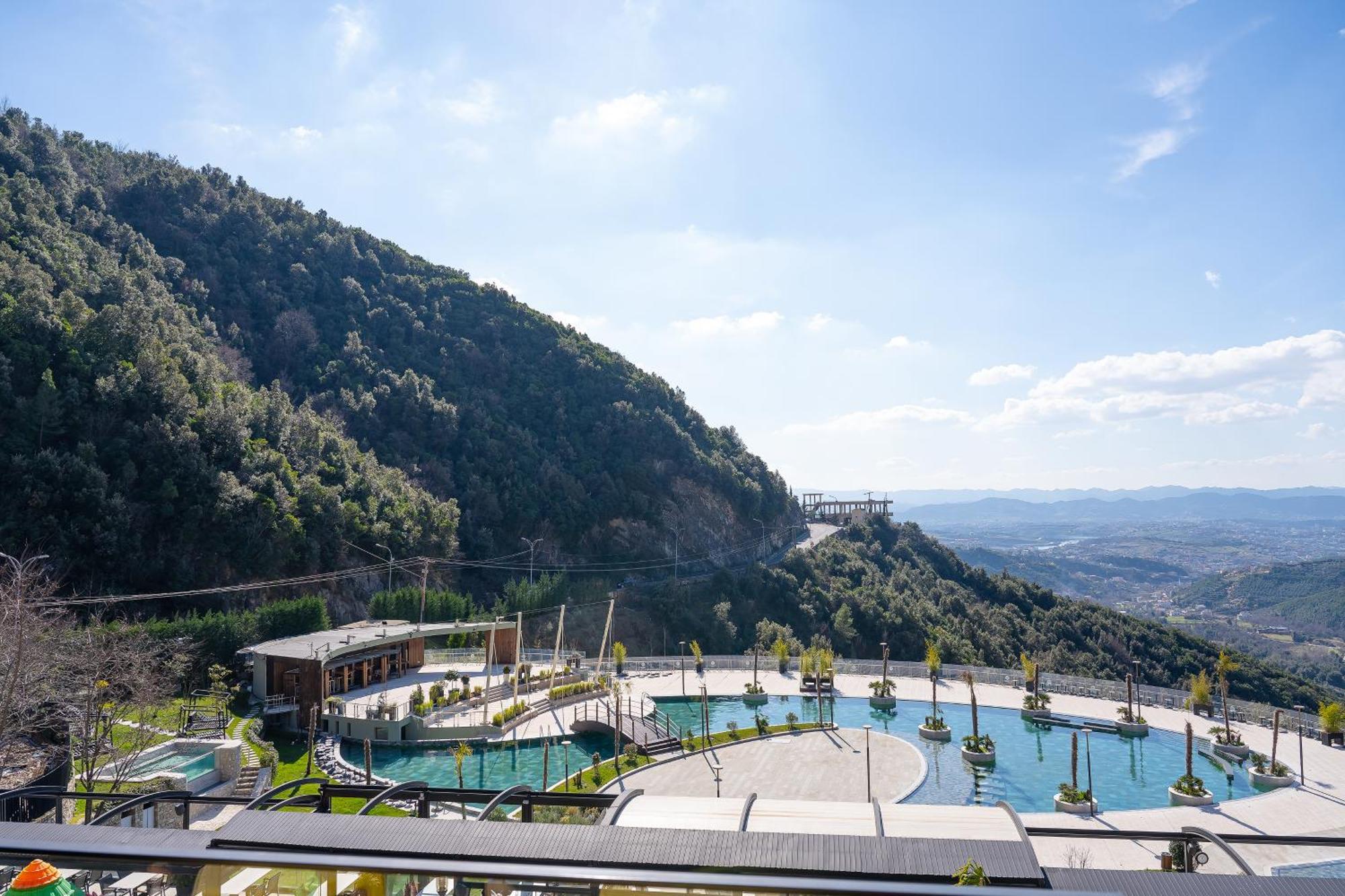 Select Hill Resort Linze Exterior photo